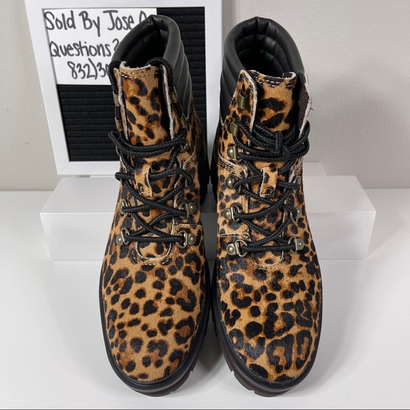 TIMBERLAND LONDON SQUARE HIKER ANKLE BOOTS WOMENS SIZE 6 LEOPARD PRINT BROWN SHE - Picture 2 of 10